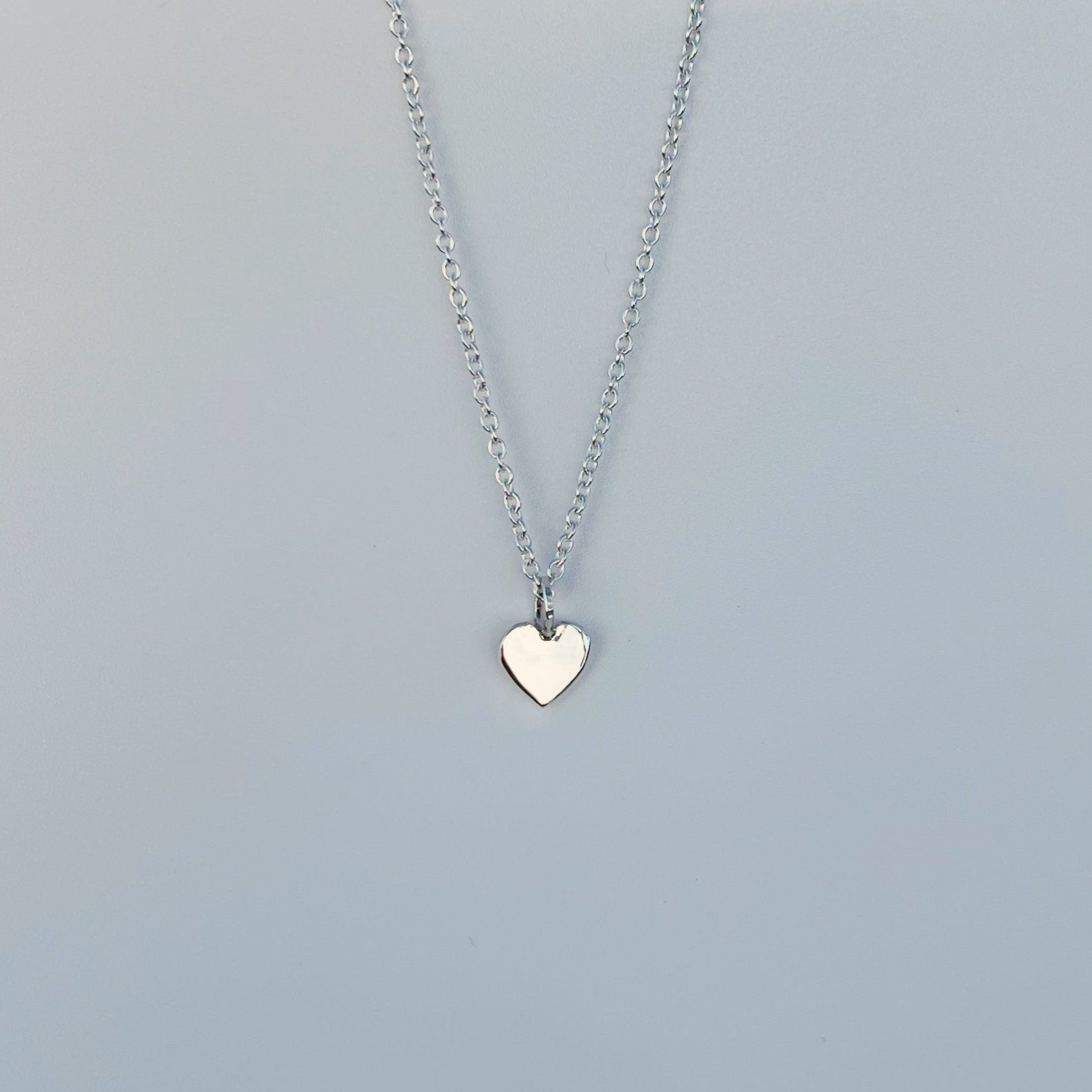 Simple Heart Necklace Silver 